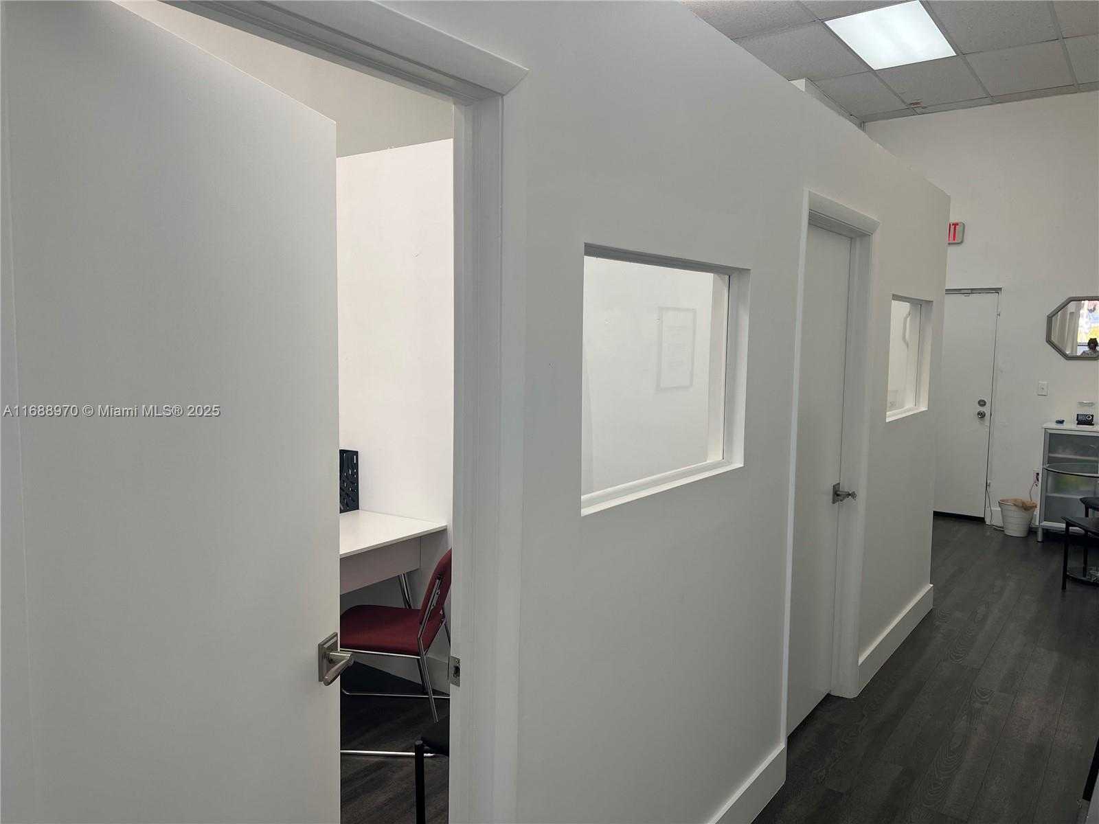 Small Image of 1710 WEST 68TH ST #A, Hialeah Number 3