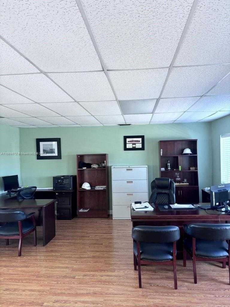 Small Image of 11400 OVERSEAS HWY #207/208, Marathon Number 11