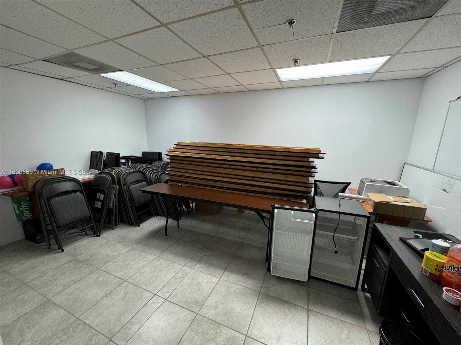 Small Image of 4445 WEST 16TH AVE #504, Hialeah Number 2