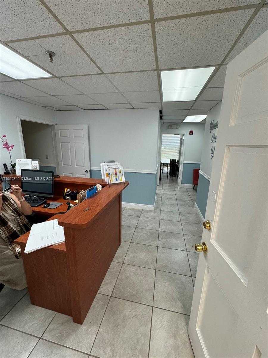 Small Image of 4445 WEST 16TH AVE #504, Hialeah Number 6
