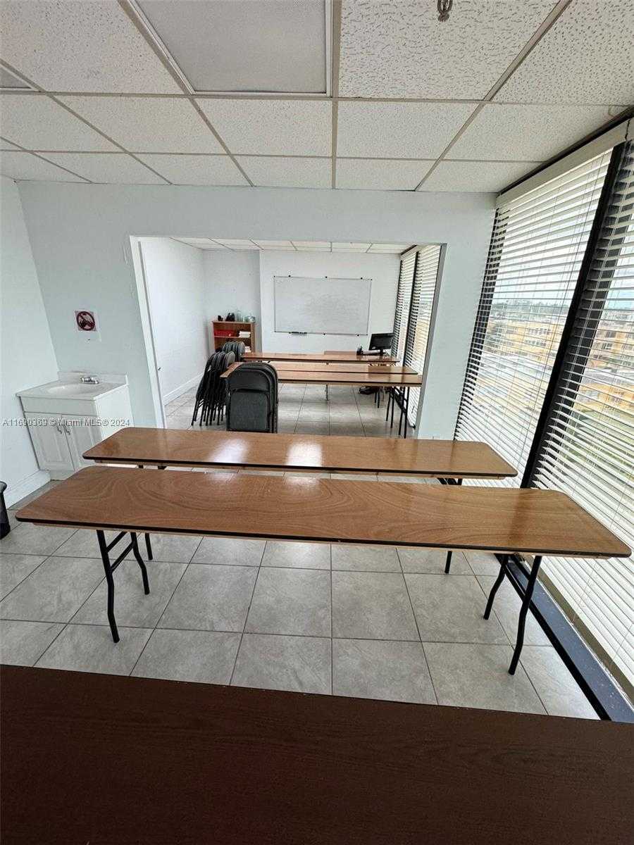 Small Image of 4445 WEST 16TH AVE #504, Hialeah Number 7