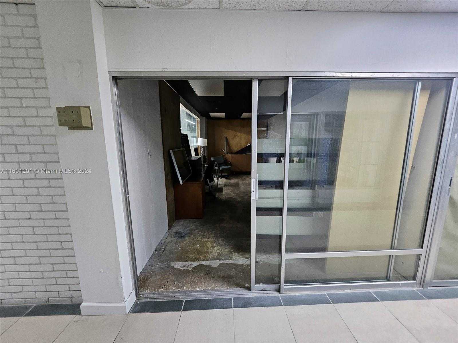 Small Image of 777 NORTH WEST 72ND AVE #2132, Miami Number 4