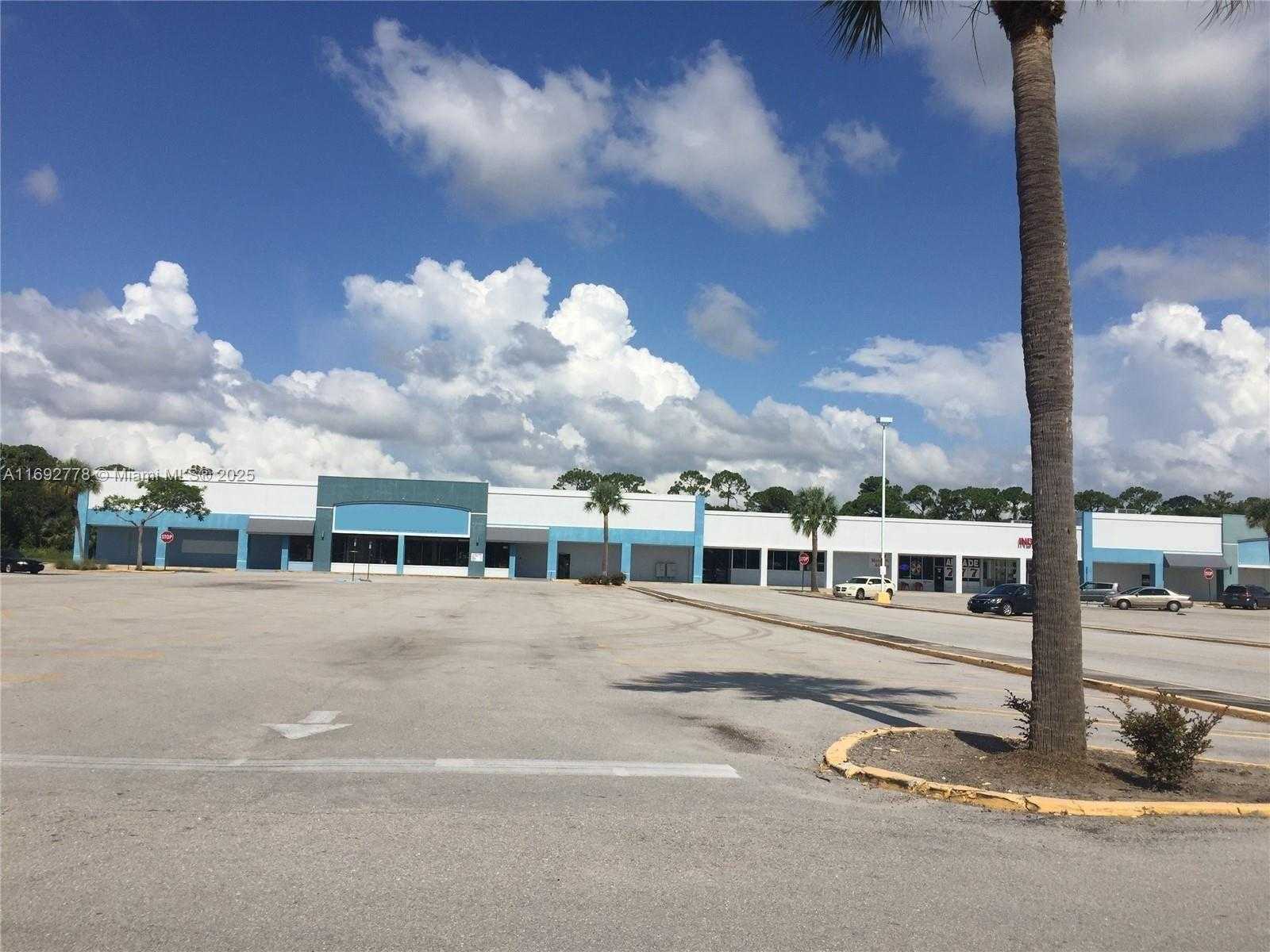 Small Image of 7121 SOUTH US HWY 1 HWY #7151, Port St. Lucie Number 8