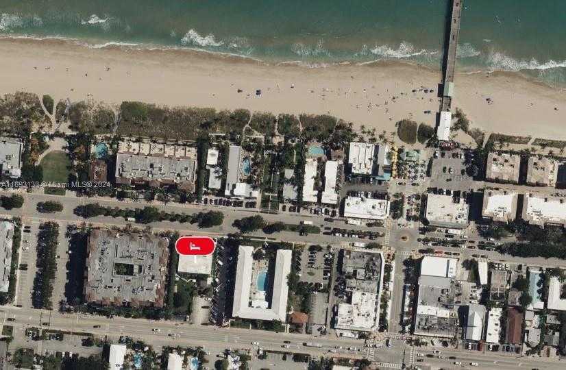 Small Image of 4433 EL MAR DR, Lauderdale By The Sea Number 11