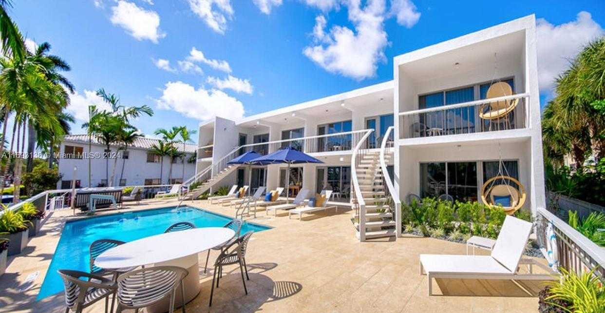 Small Image of 4433 EL MAR DR, Lauderdale By The Sea Number 4