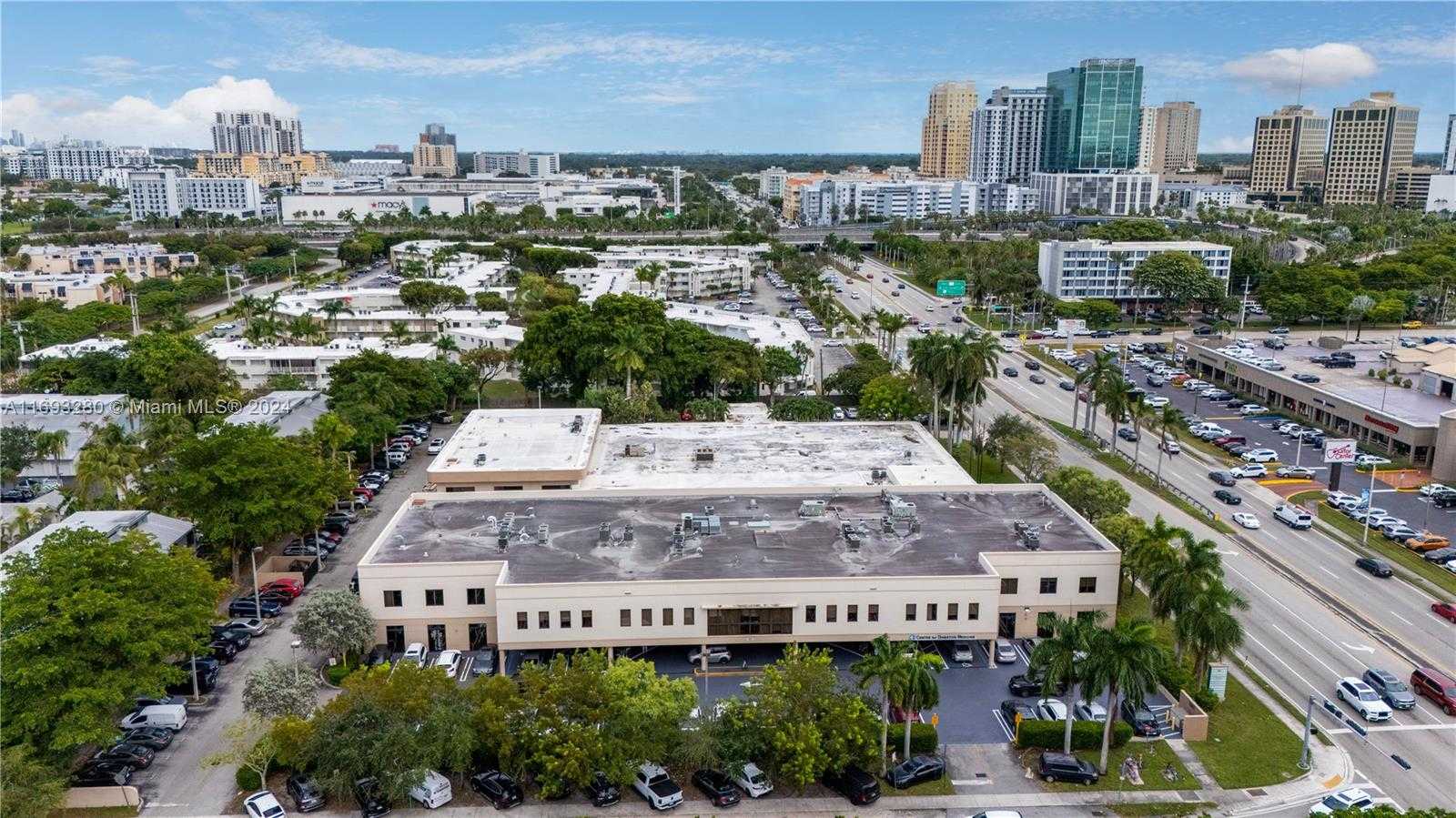 Small Image of 7887 N KENDALL DRIVE #225, Miami Number 2