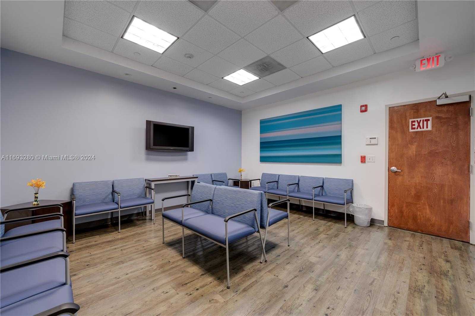 Small Image of 7887 N KENDALL DRIVE #225, Miami Number 5