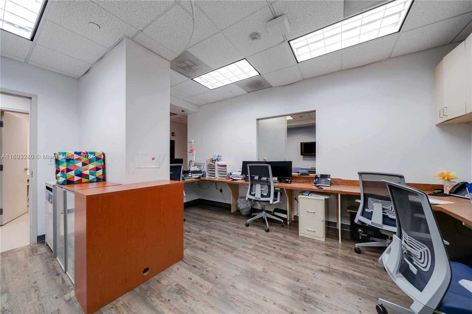Small Image of 7887 N KENDALL DRIVE #225, Miami Number 8