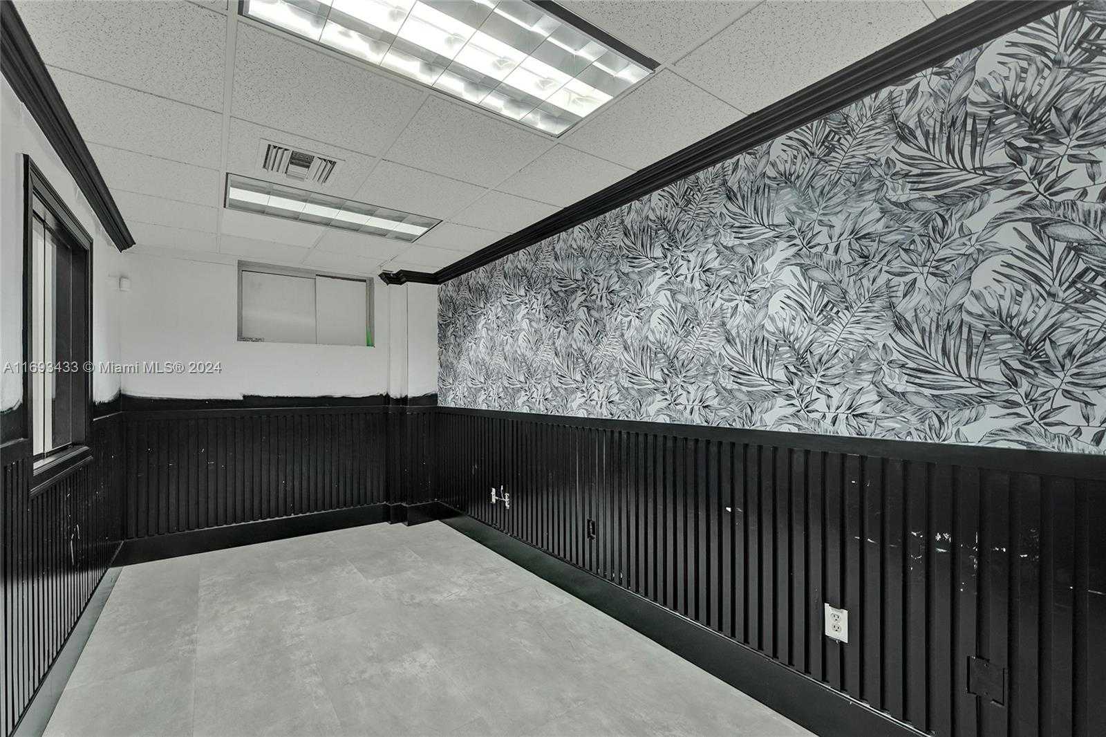 Small Image of 730 71ST ST, Miami Beach Number 10