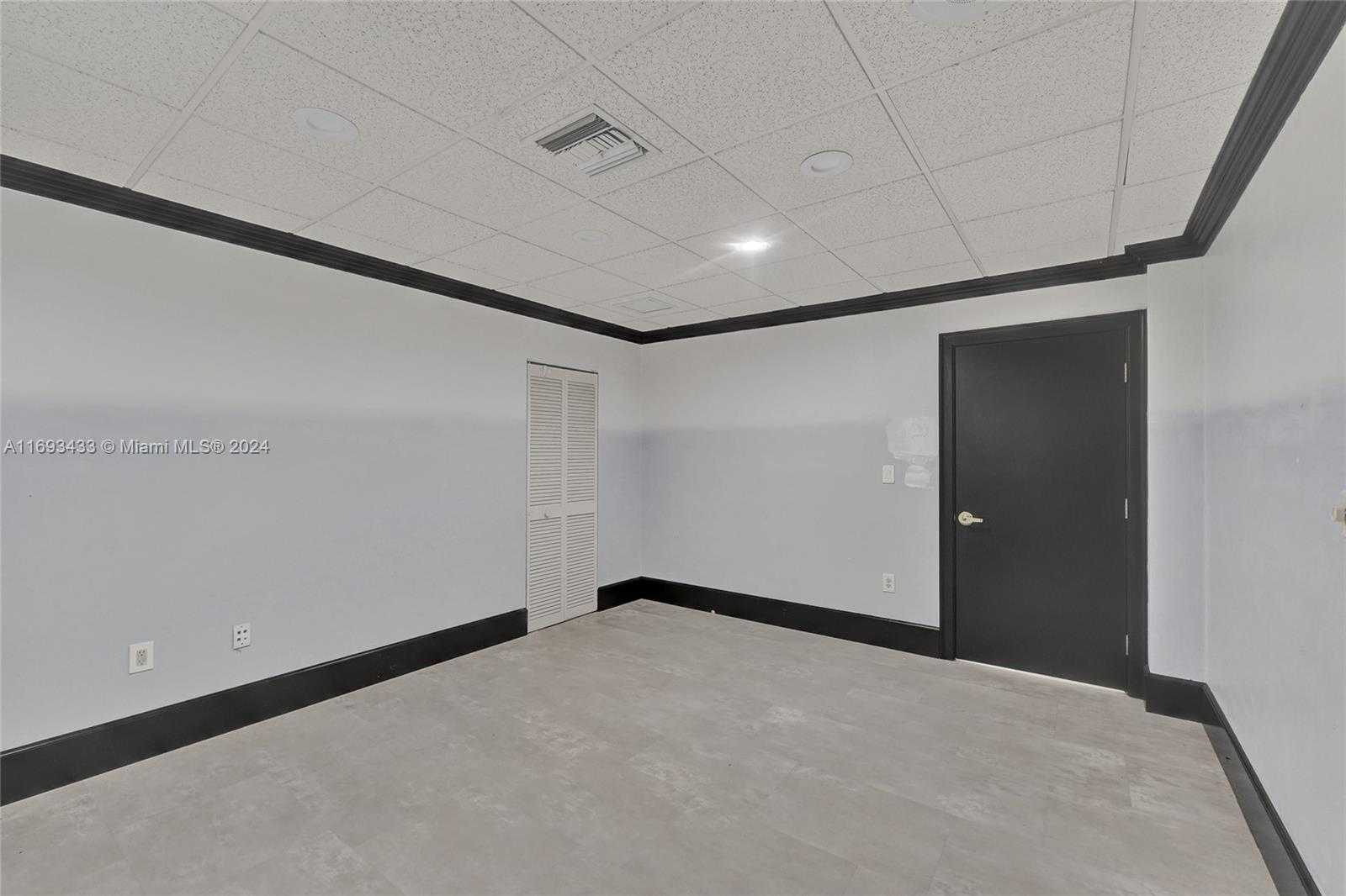 Small Image of 730 71ST ST, Miami Beach Number 15