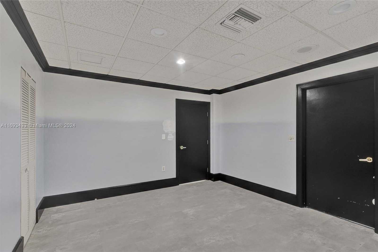 Small Image of 730 71ST ST, Miami Beach Number 16