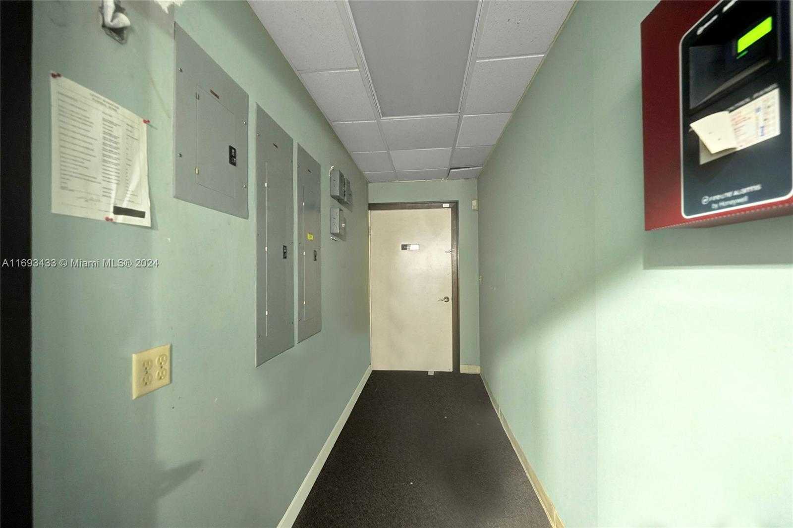 Small Image of 730 71ST ST, Miami Beach Number 25