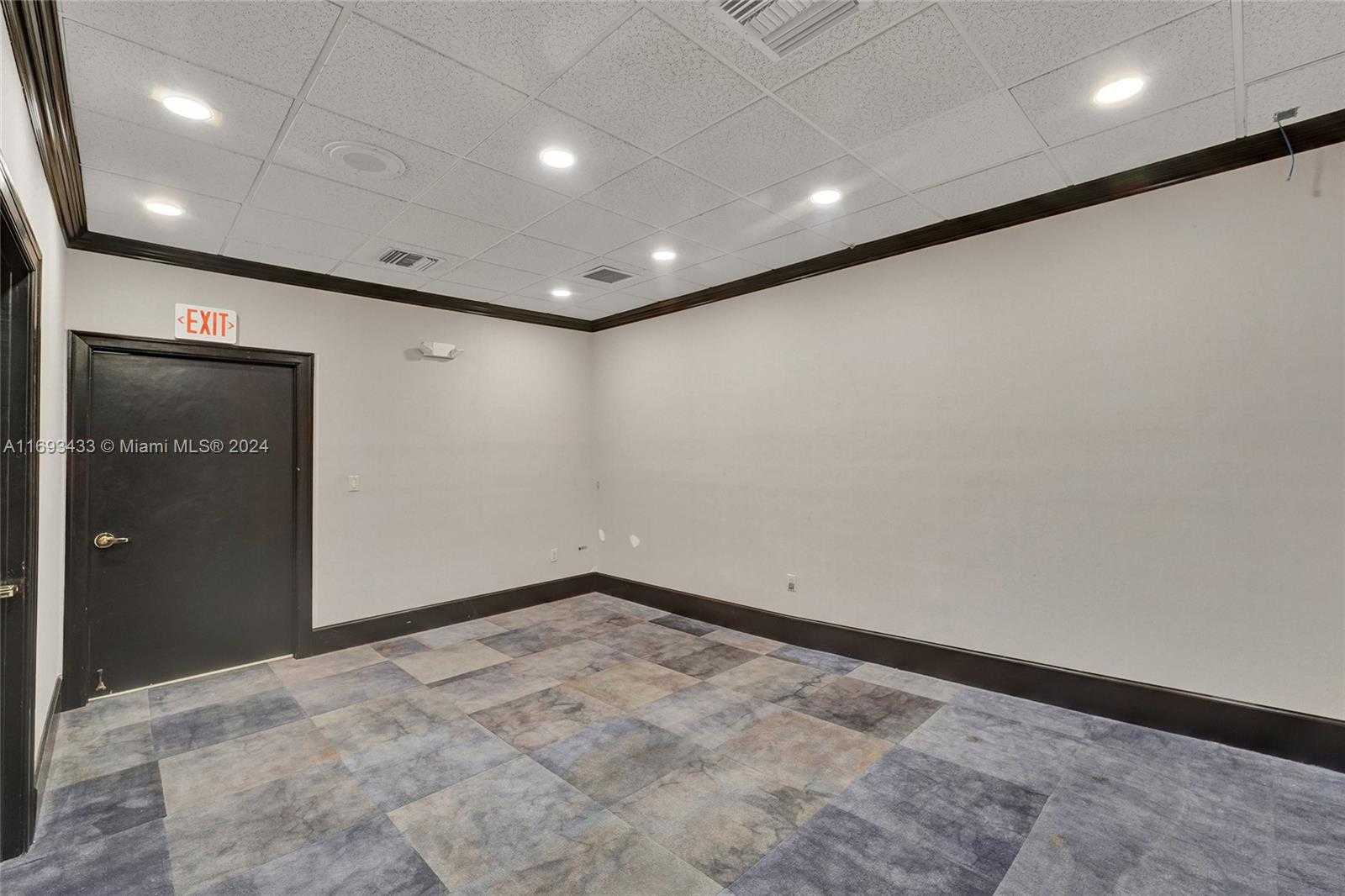 Small Image of 730 71ST ST, Miami Beach Number 33