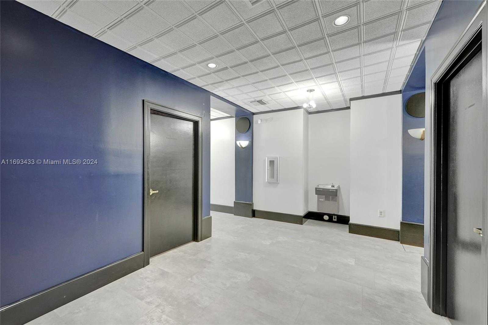 Small Image of 730 71ST ST, Miami Beach Number 43