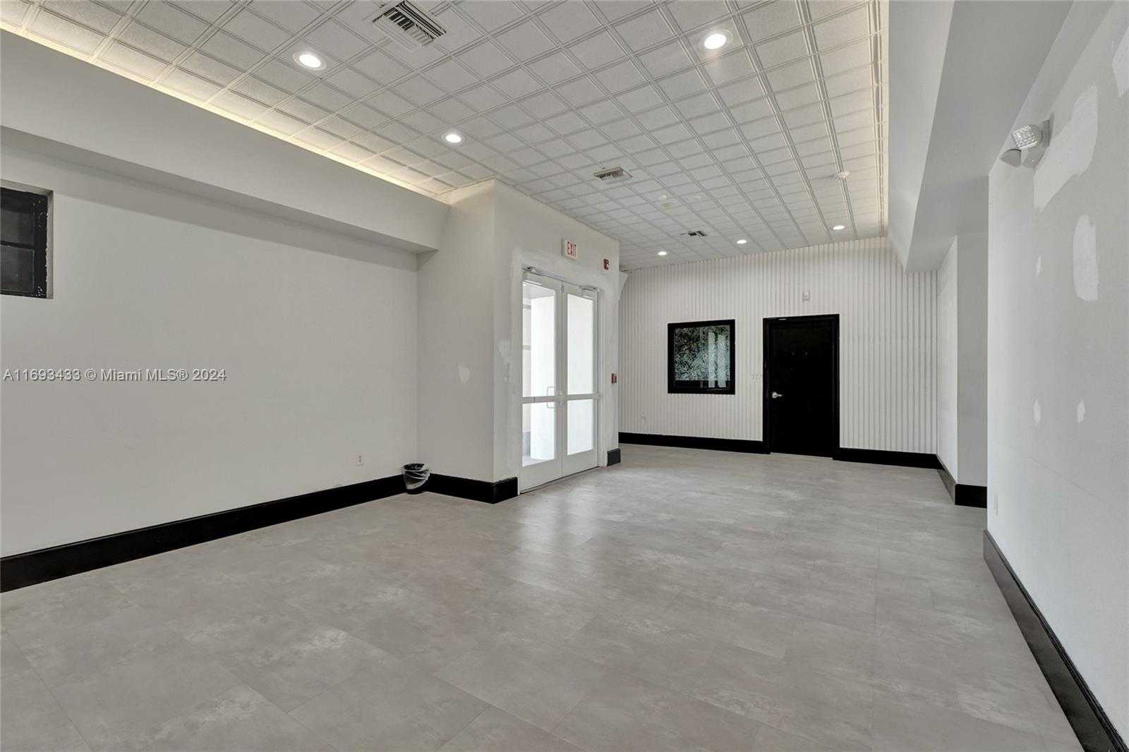 Small Image of 730 71ST ST, Miami Beach Number 46