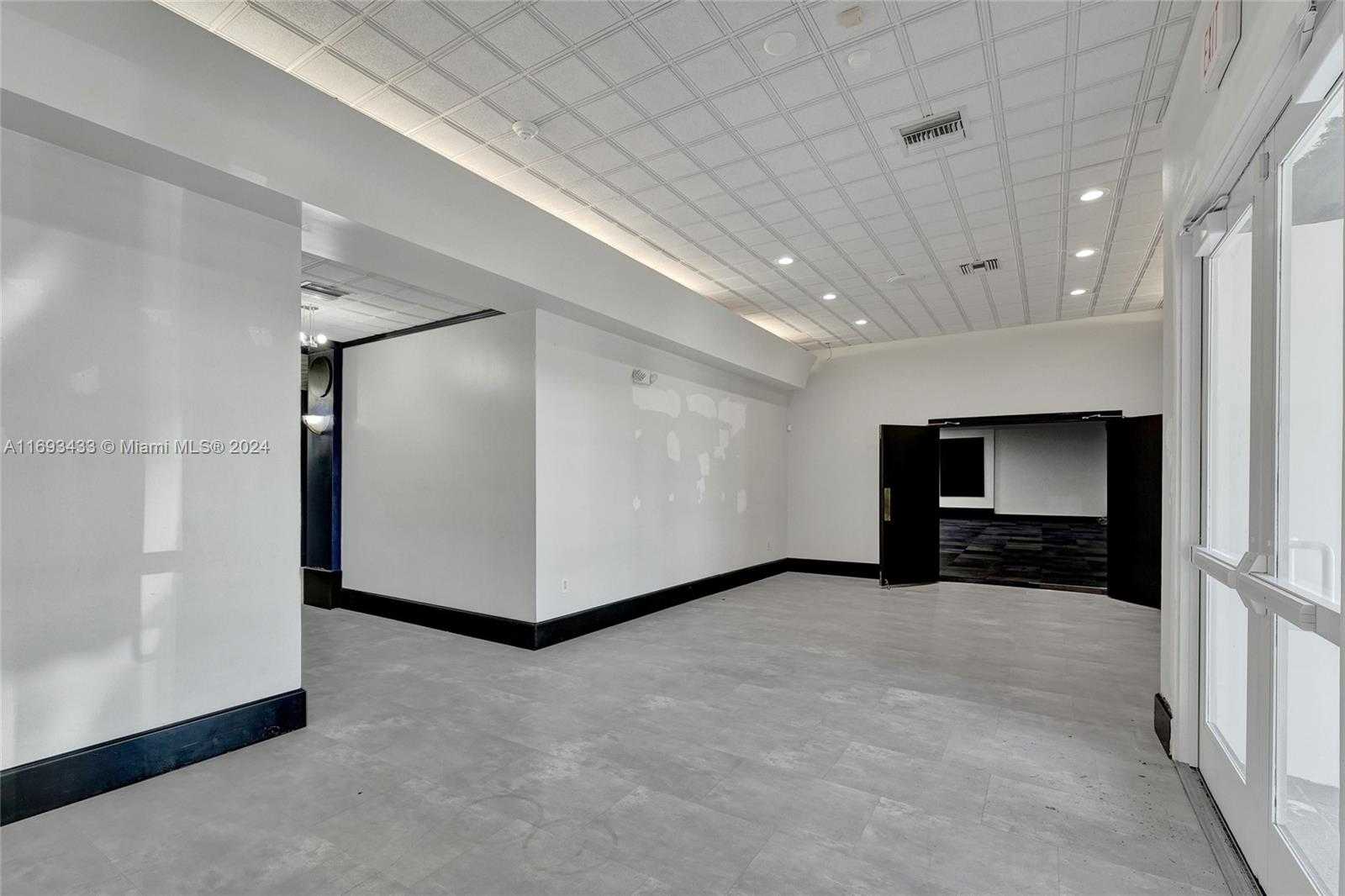 Small Image of 730 71ST ST, Miami Beach Number 47