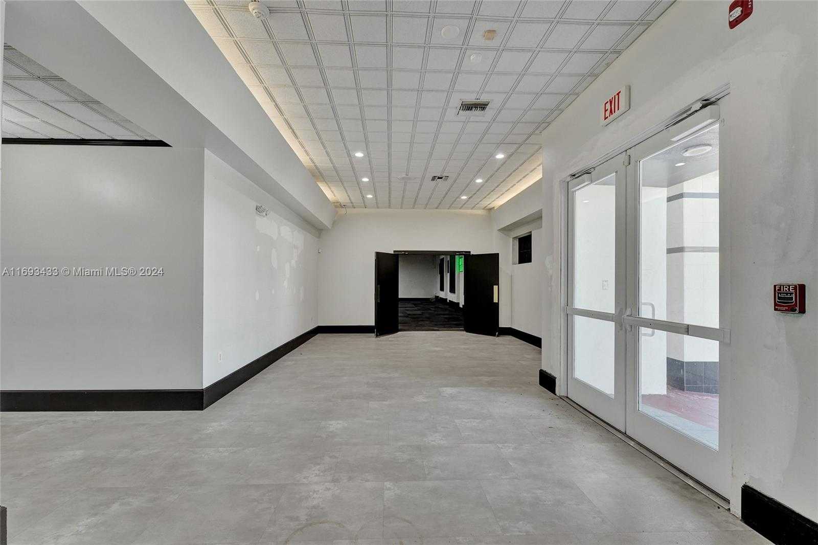 Small Image of 730 71ST ST, Miami Beach Number 49