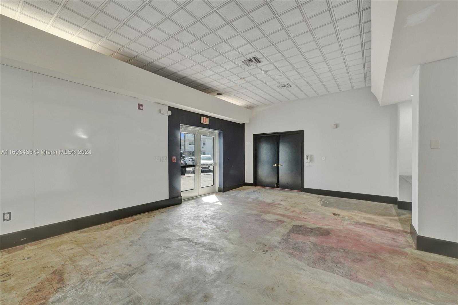 Small Image of 730 71ST ST, Miami Beach Number 57