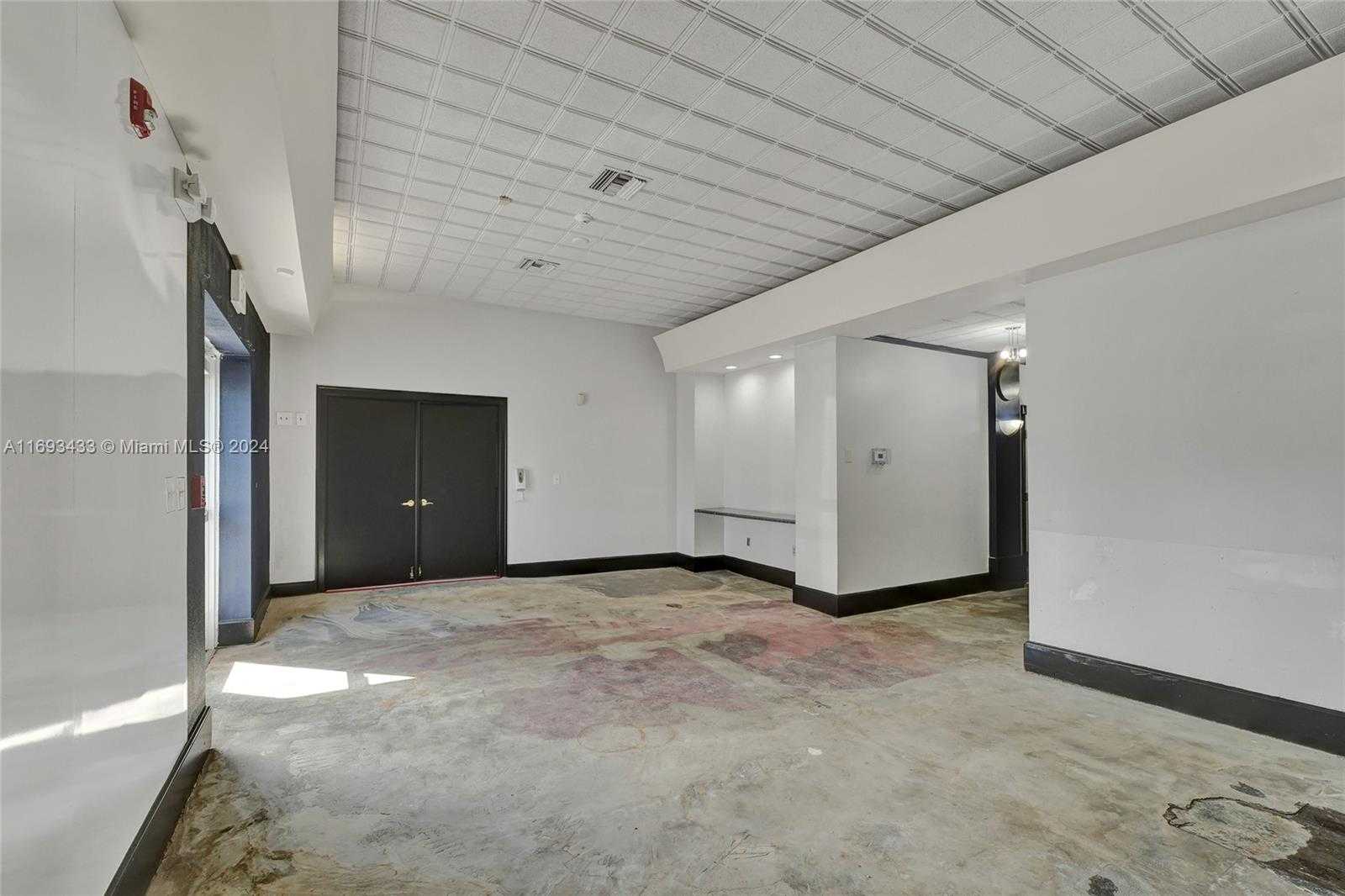 Small Image of 730 71ST ST, Miami Beach Number 58
