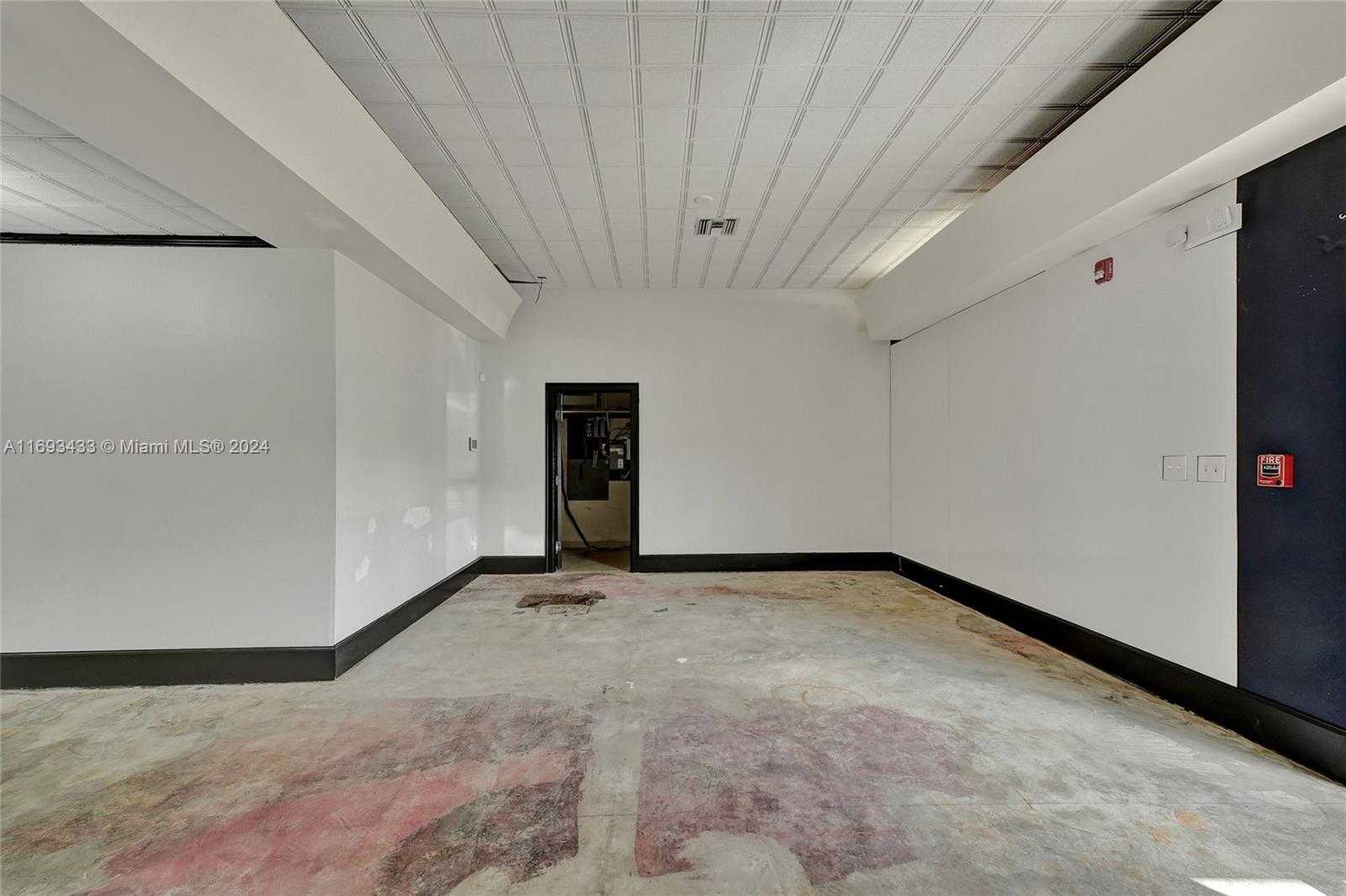Small Image of 730 71ST ST, Miami Beach Number 68