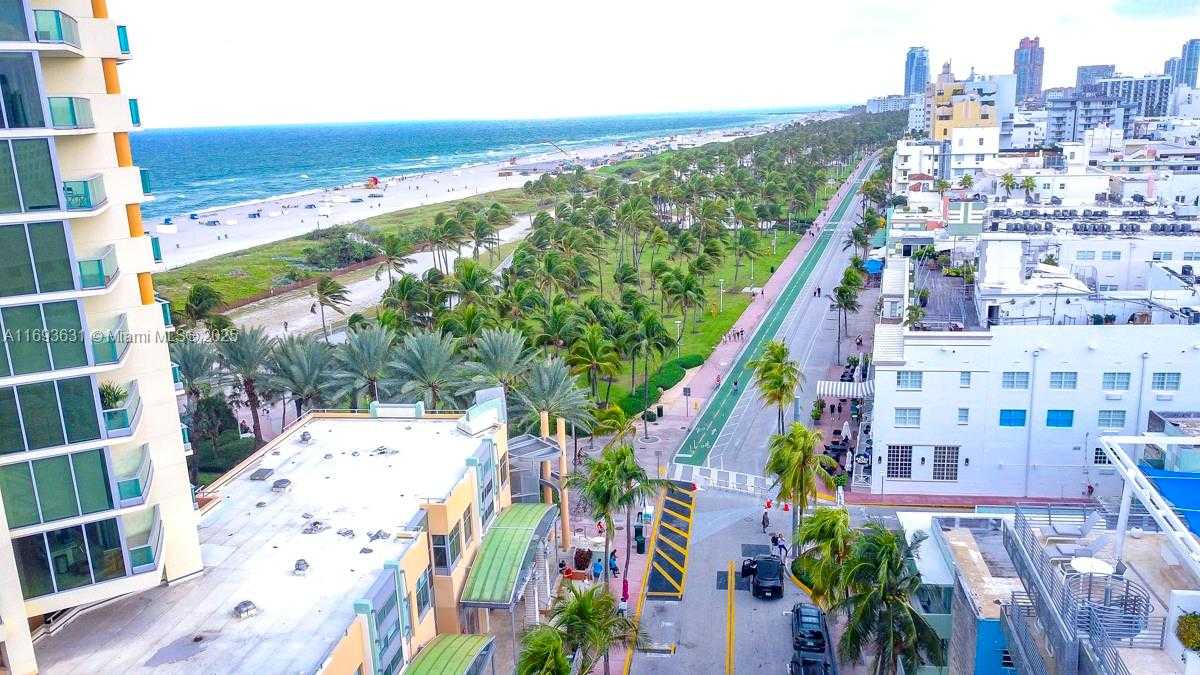 Small Image of 1446 OCEAN DR #1 & 2, Miami Beach Number 22