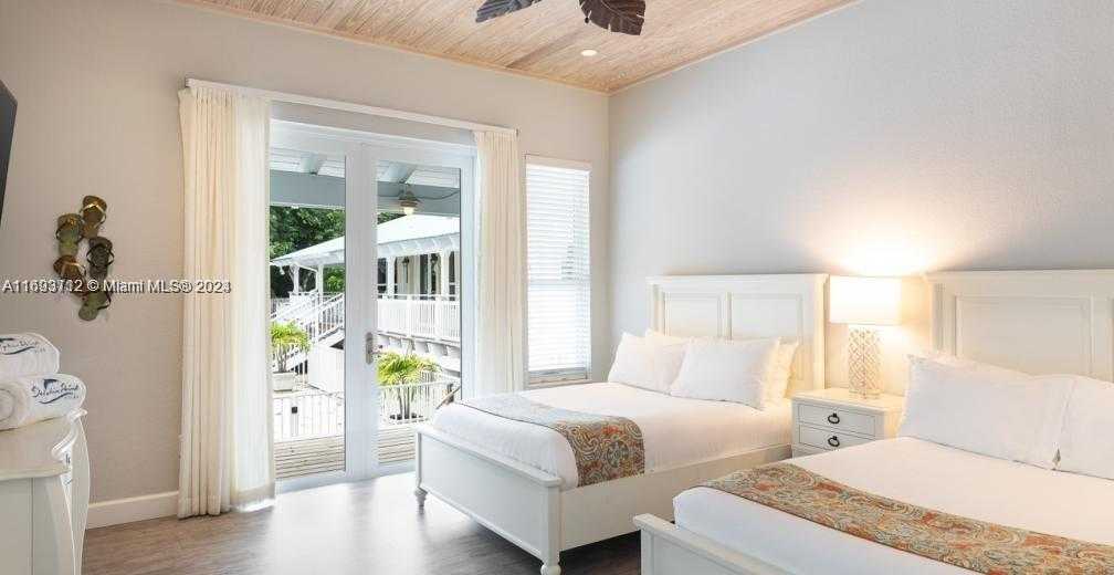 Small Image of 101910 OVERSEAS HWY, Key Largo Number 4