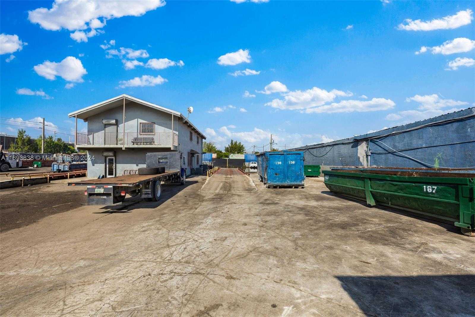 Small Image of 12705 CAIRO LN, Opa-Locka Number 8
