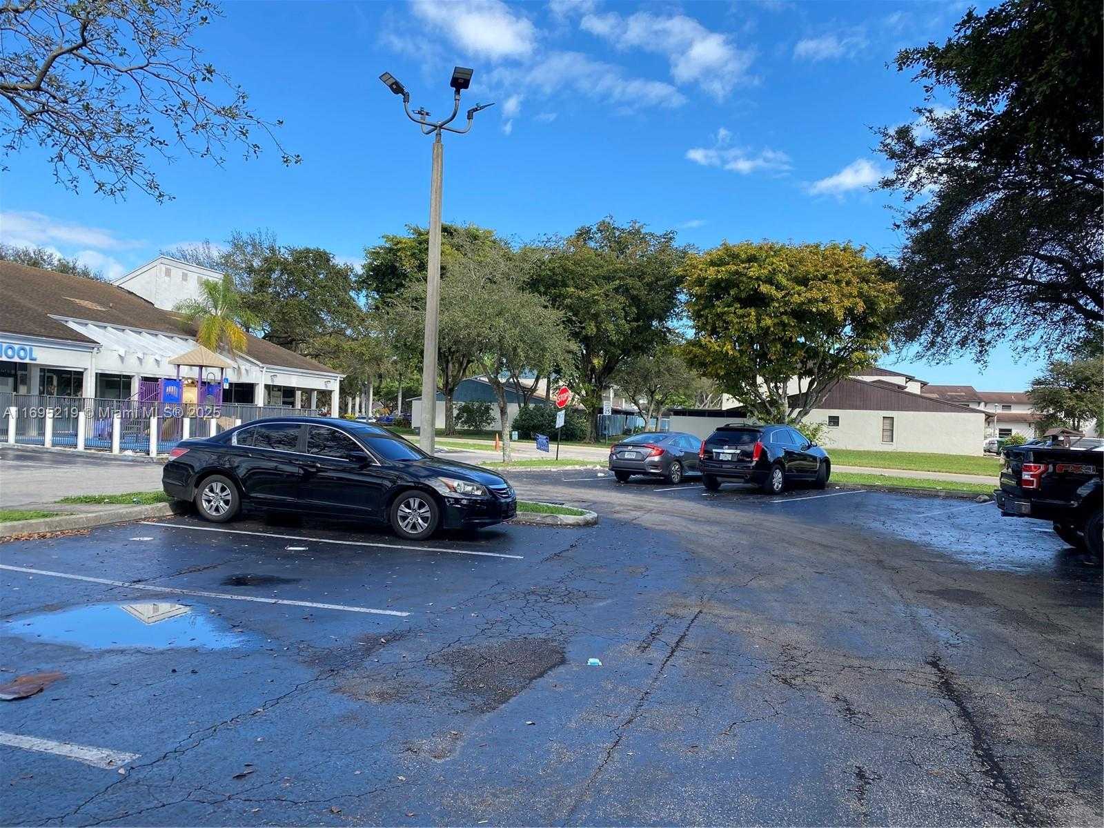 Small Image of 4040 SOUTH WEST 69TH AVE, Miramar Number 3