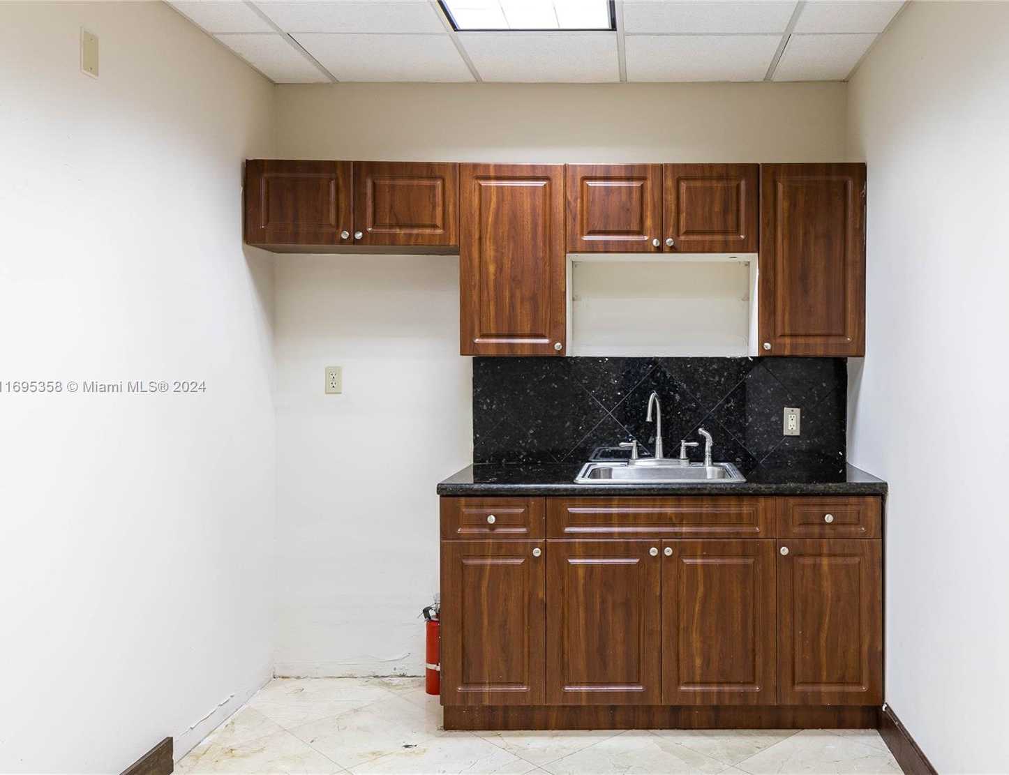 Small Image of 2500 EAST HALLANDALE BEACH BLVD, Hallandale Beach Number 5