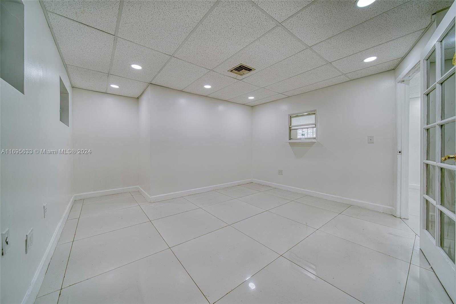 Small Image of 1225 NORTH EAST 162ND ST, North Miami Beach Number 12