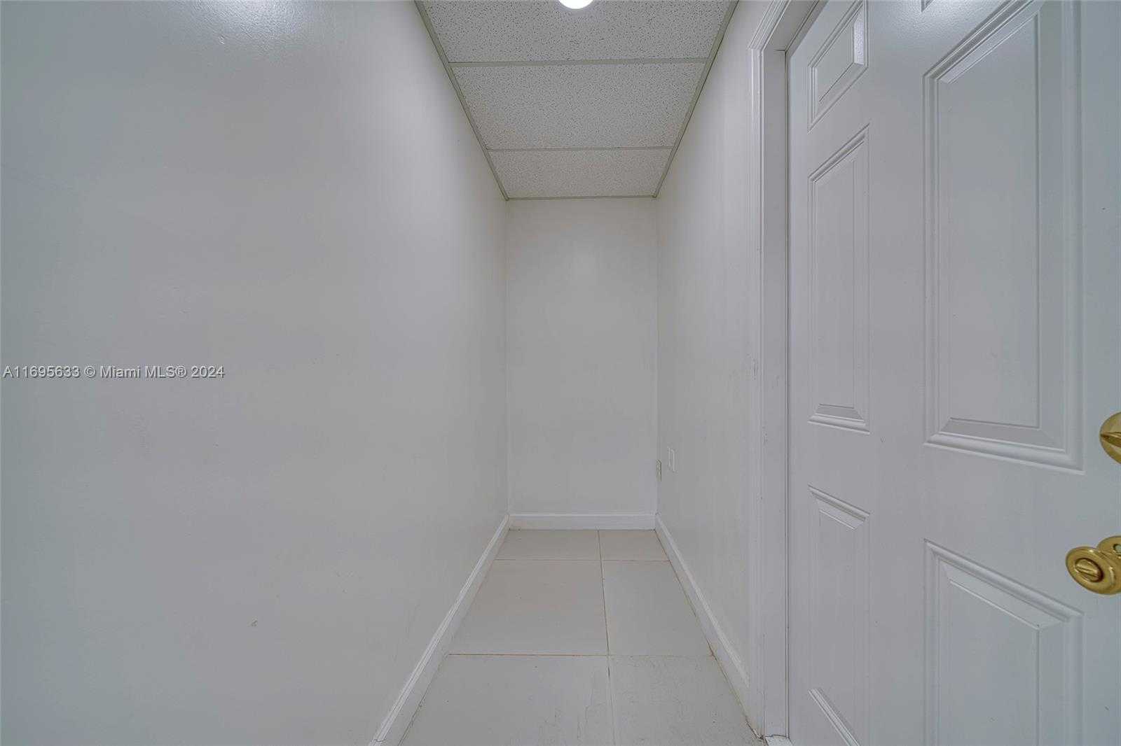 Small Image of 1225 NORTH EAST 162ND ST, North Miami Beach Number 7