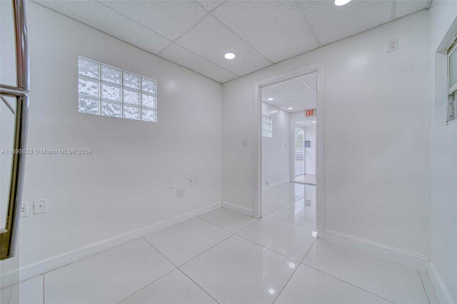 Small Image of 1225 NORTH EAST 162ND ST, North Miami Beach Number 8