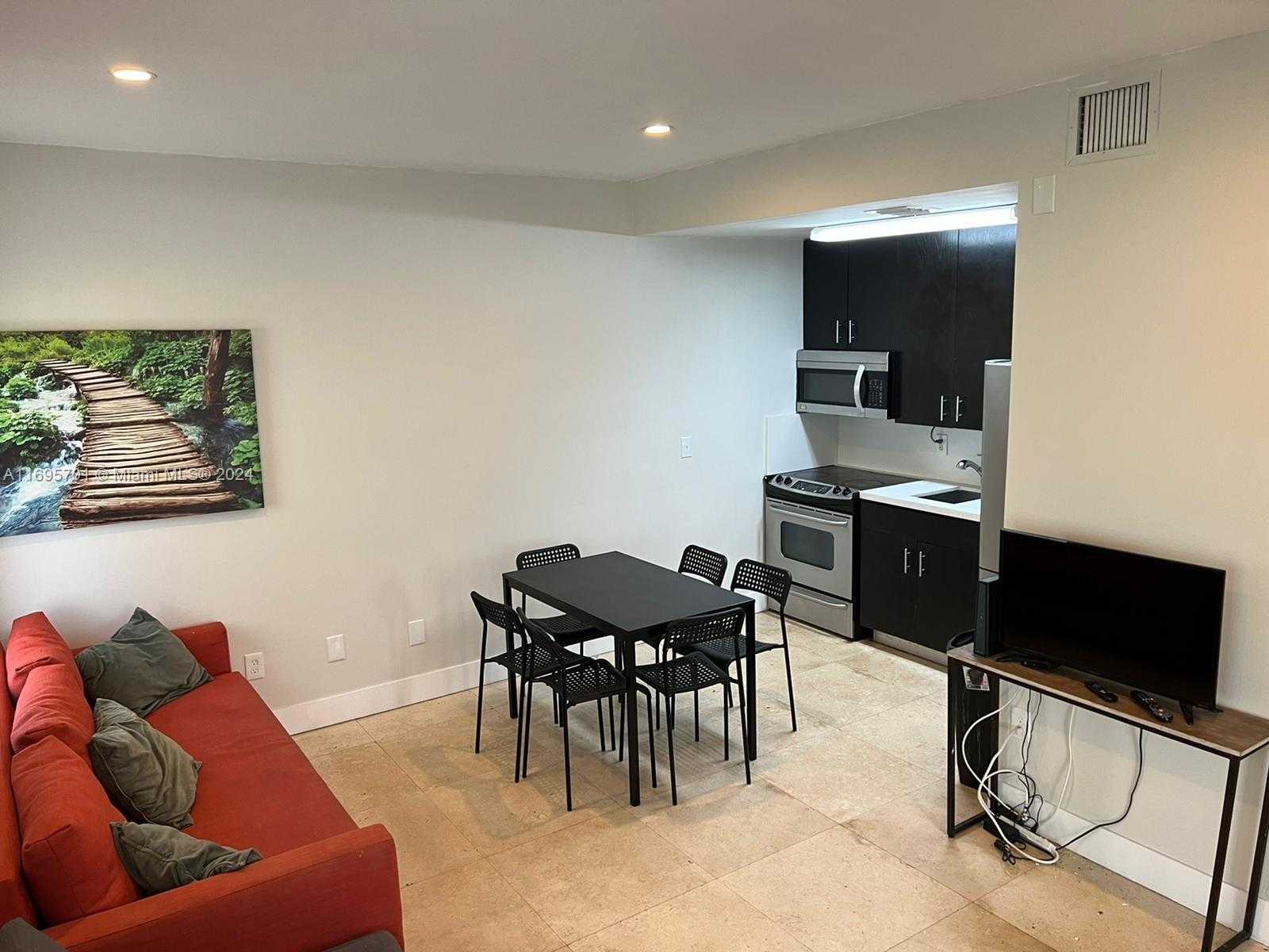 Small Image of 650 EUCLID AVE, Miami Beach Number 16