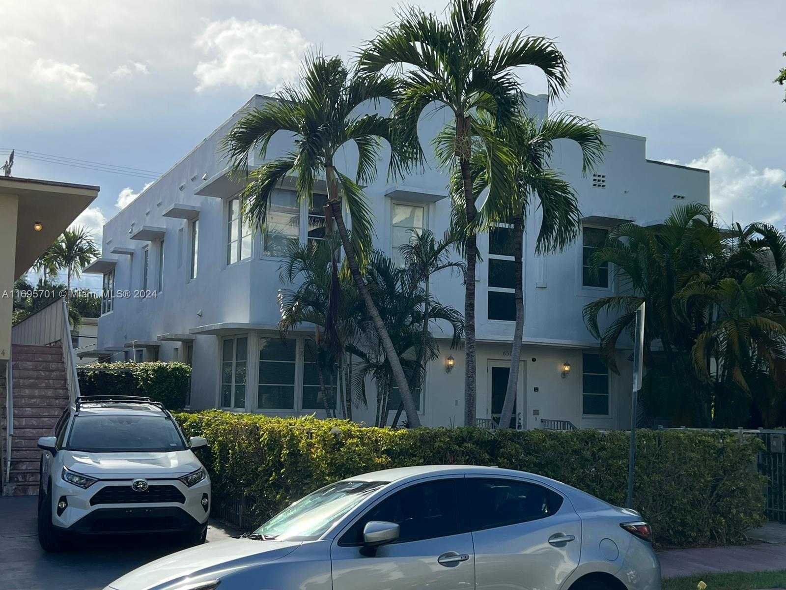 Small Image of 650 EUCLID AVE, Miami Beach Number 19