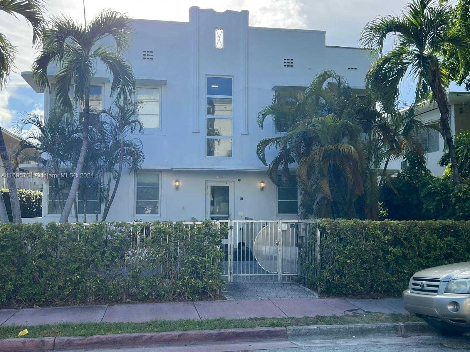 Small Image of 650 EUCLID AVE, Miami Beach Number 21