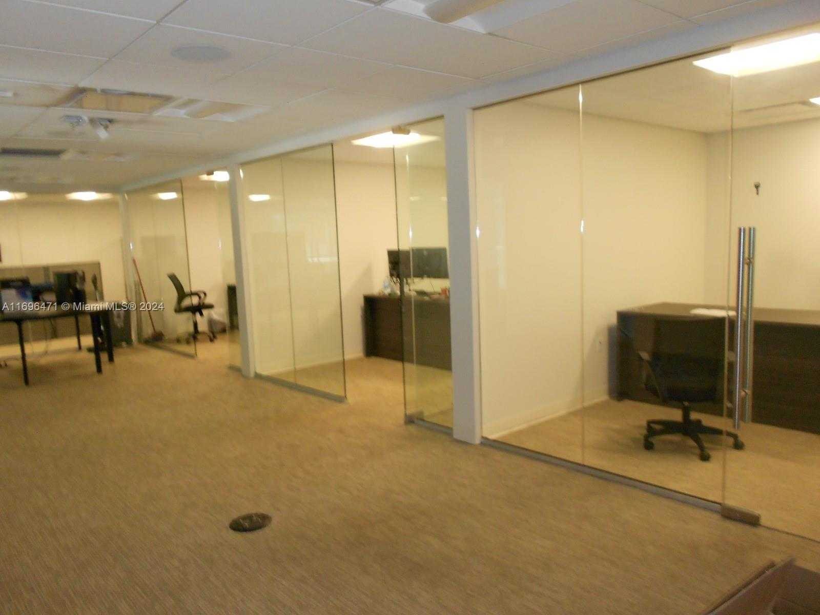 Small Image of 1950 NORTH WEST 87 AVE, Doral Number 13
