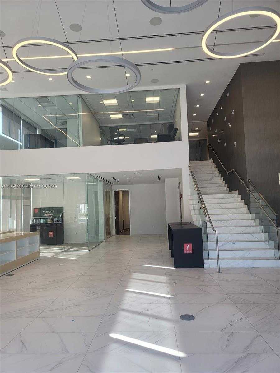 Small Image of 1950 NORTH WEST 87 AVE, Doral Number 3