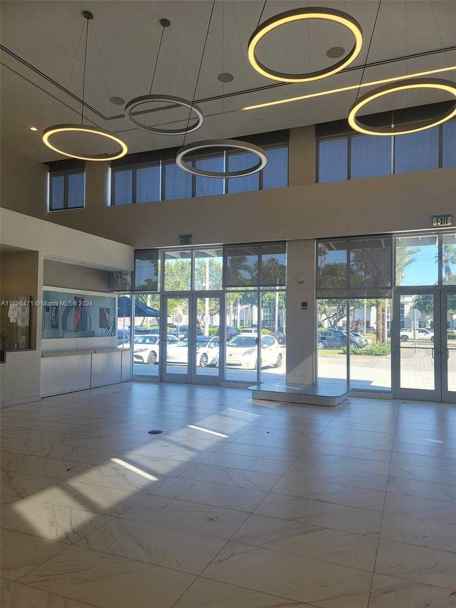 Small Image of 1950 NORTH WEST 87 AVE, Doral Number 5