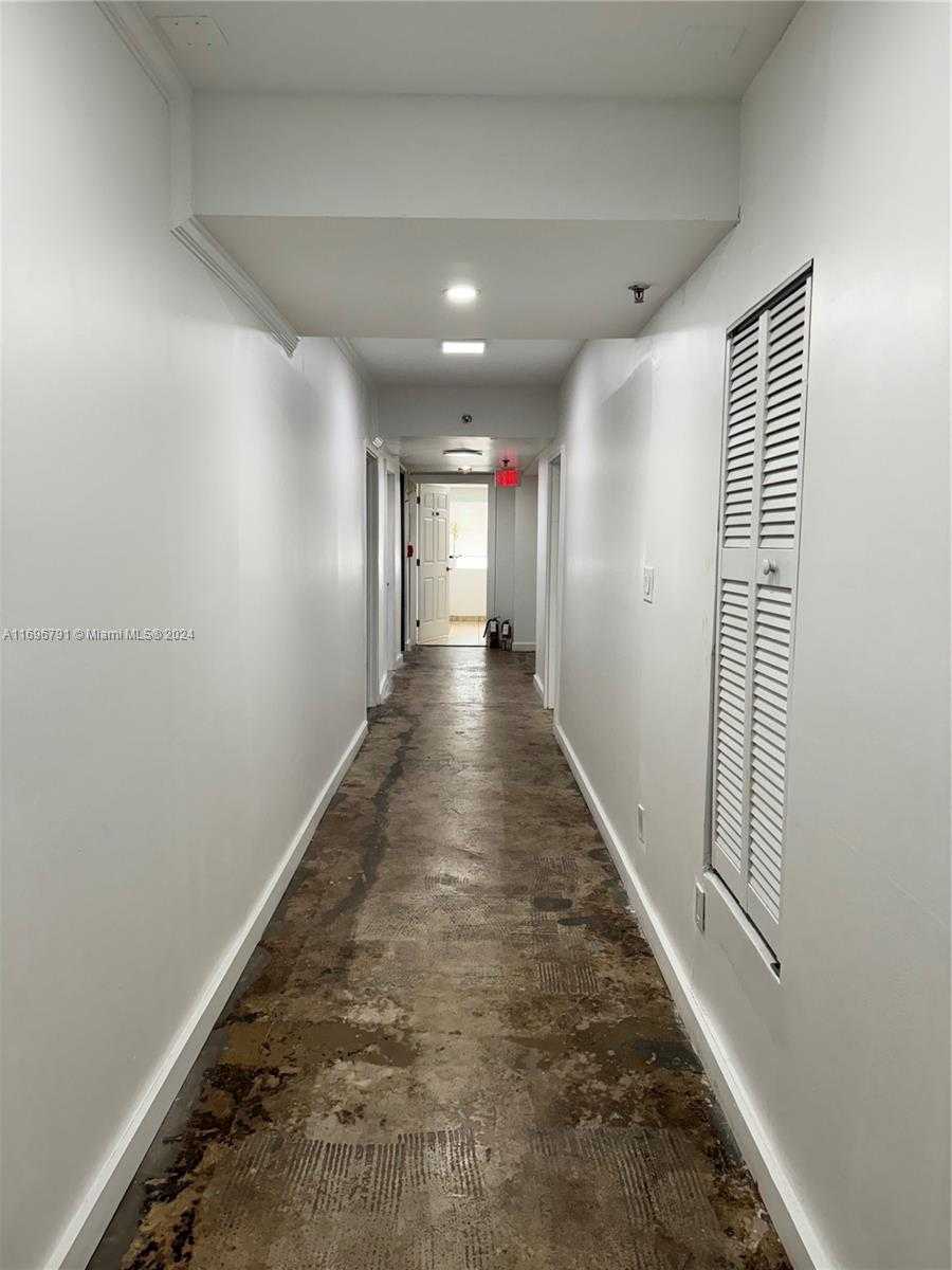 Small Image of 168 SOUTH EAST 1ST ST #1202, Miami Number 8