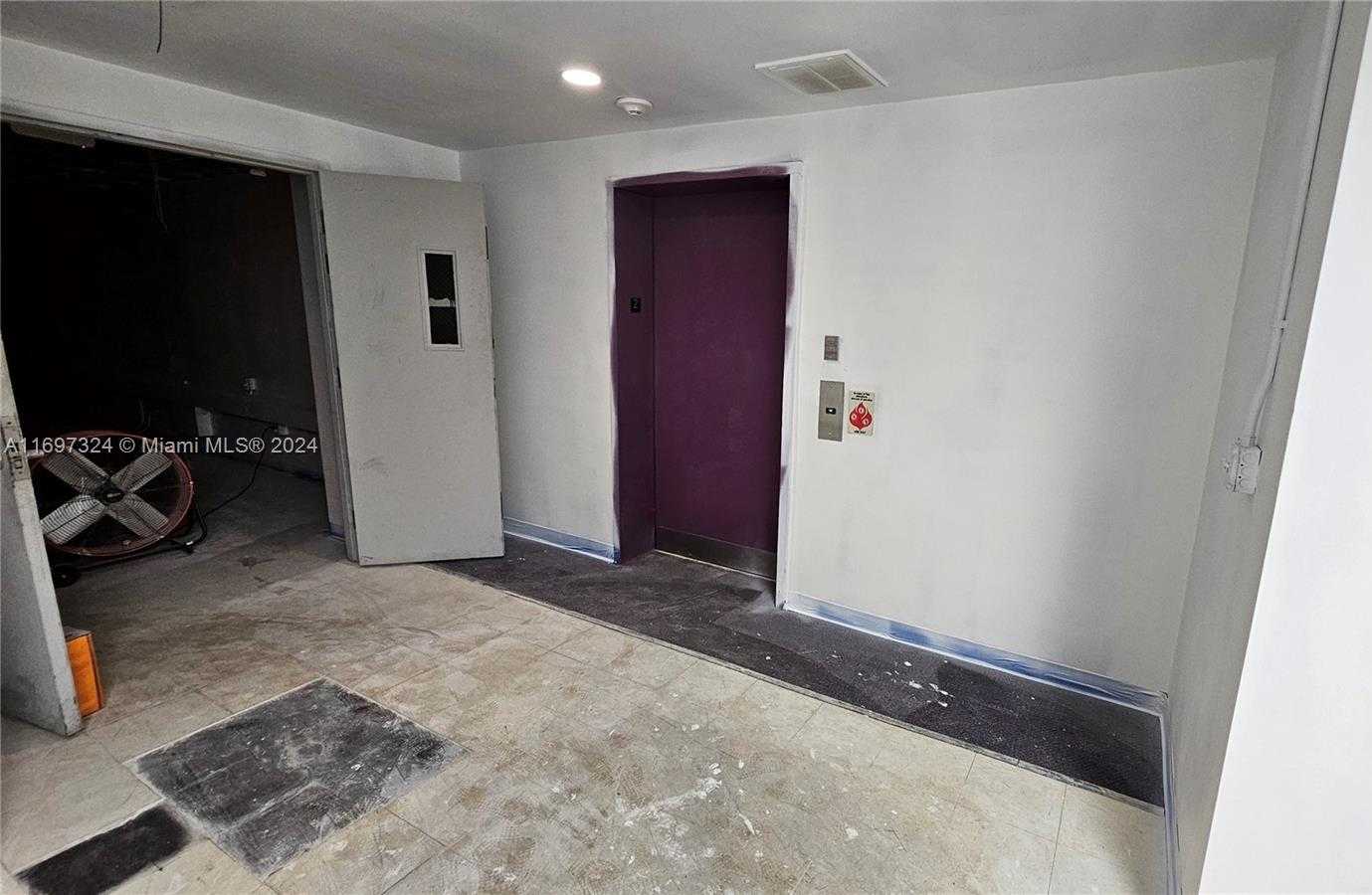 Small Image of 17355 NORTH WEST 59TH AVE, Hialeah Number 14