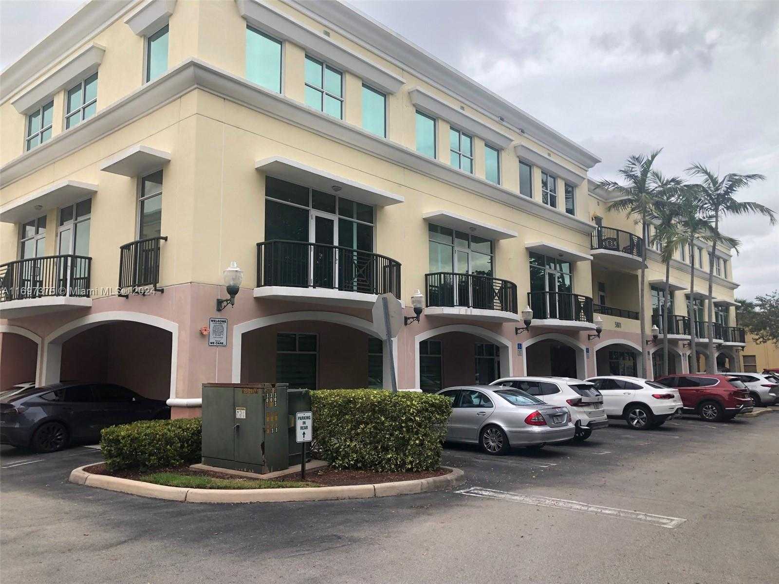 Imagen de Pequeño Objeto