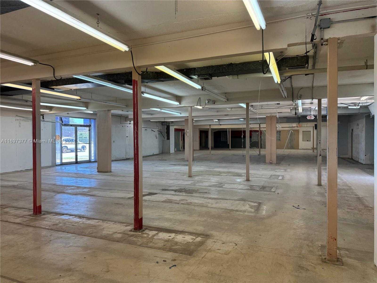 Small Image of 4343 NORTH ANDREWS AVE, Oakland Park Number 16