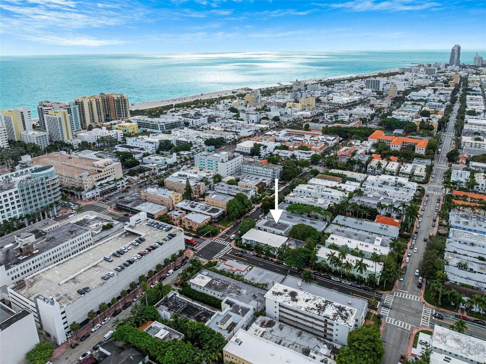 Small Image of 1568 DREXEL AVE, Miami Beach Number 12