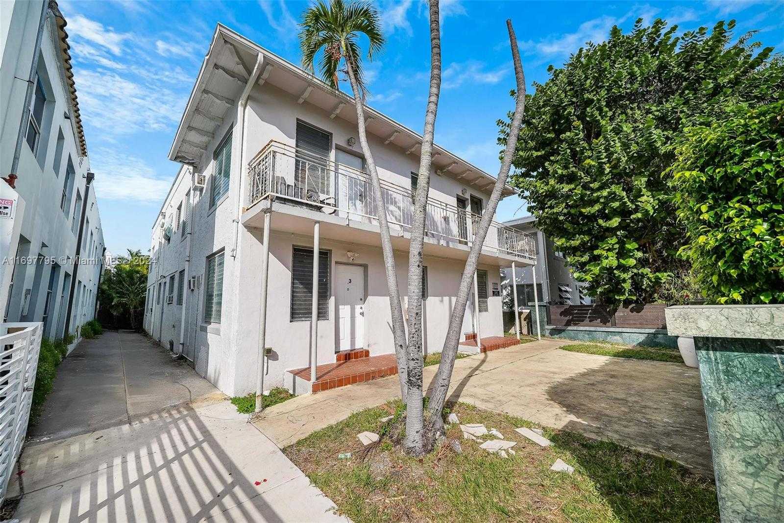 Small Image of 1568 DREXEL AVE, Miami Beach Number 16