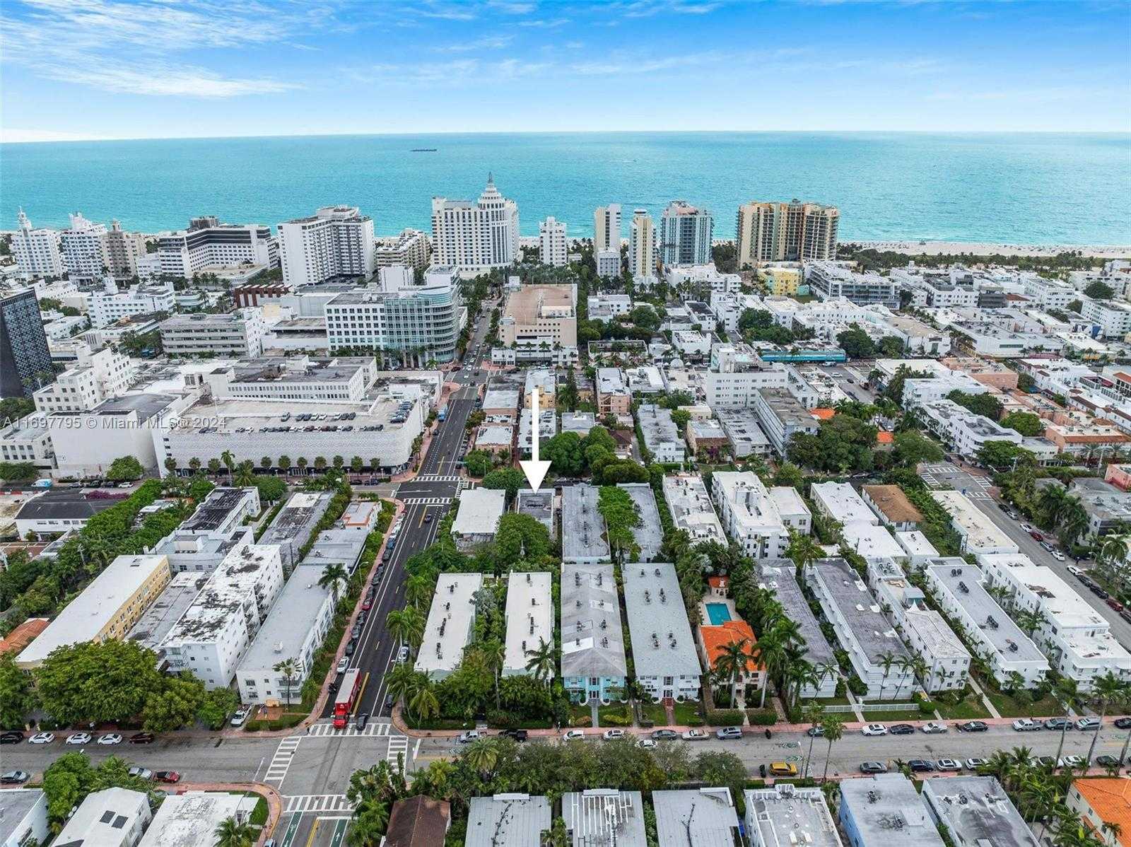 Small Image of 1568 DREXEL AVE, Miami Beach Number 20