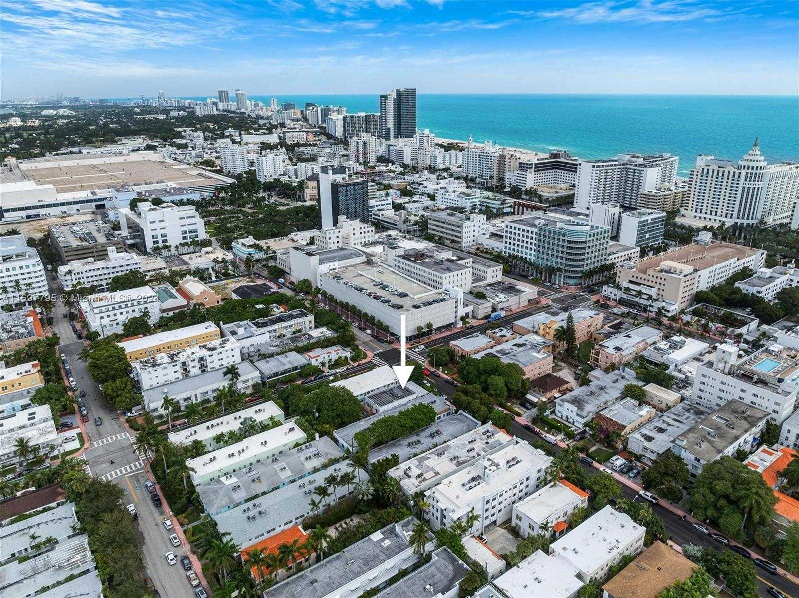 Small Image of 1568 DREXEL AVE, Miami Beach Number 21