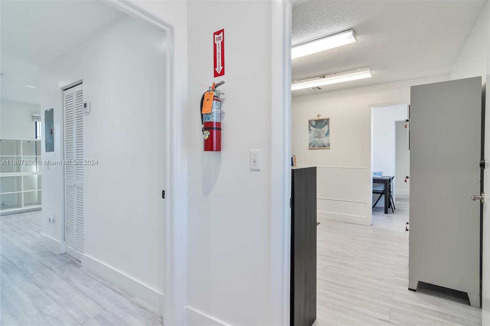 Small Image of 6520 SOUTH WEST 24TH ST, Miami Number 12