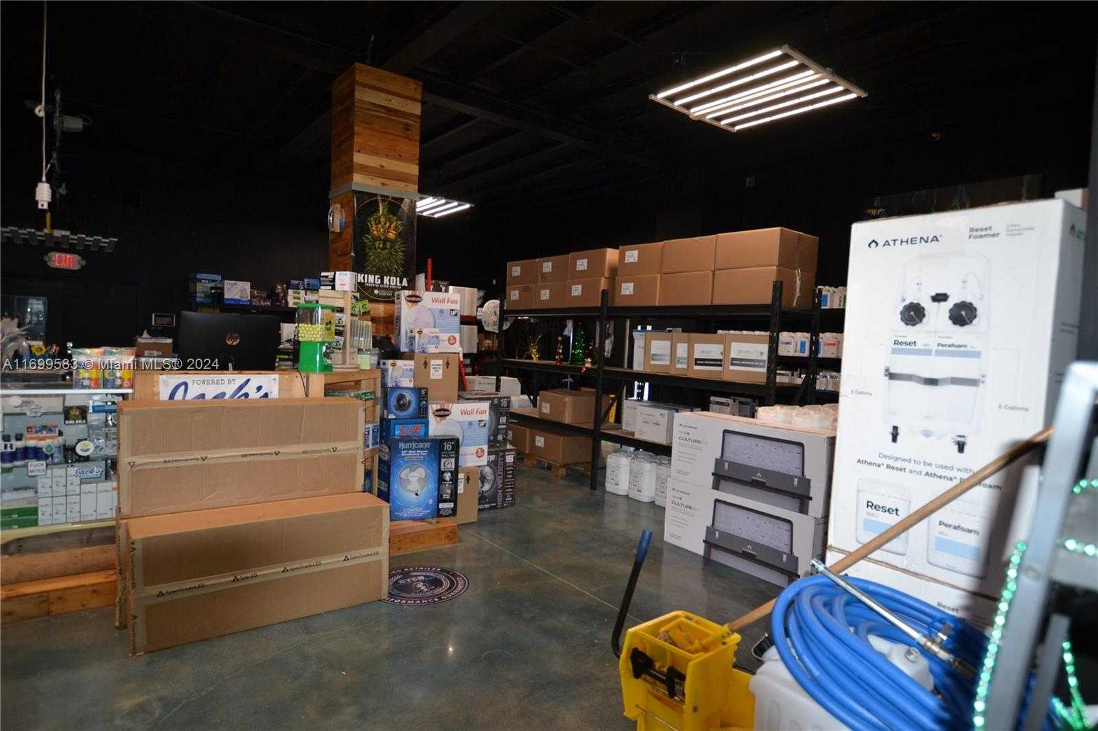 Small Image of 22700 SOUTH WEST 177TH AVE, Miami Number 16