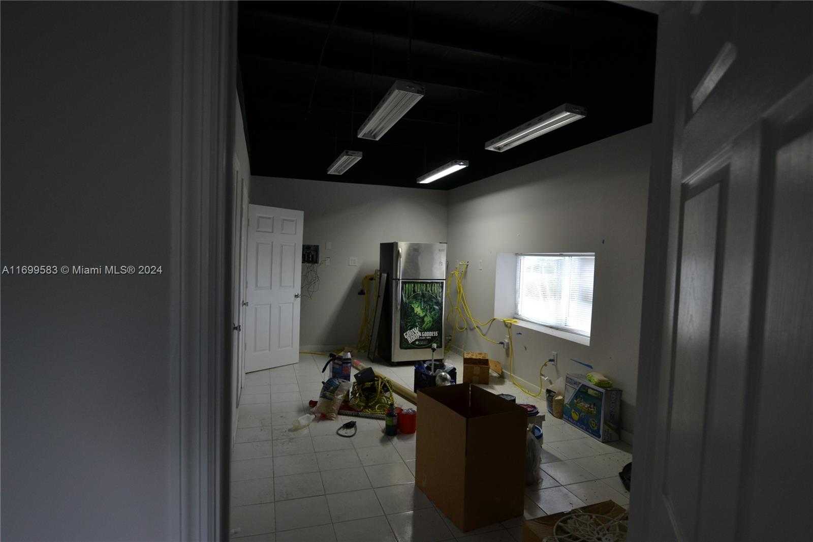 Small Image of 22700 SOUTH WEST 177TH AVE, Miami Number 29