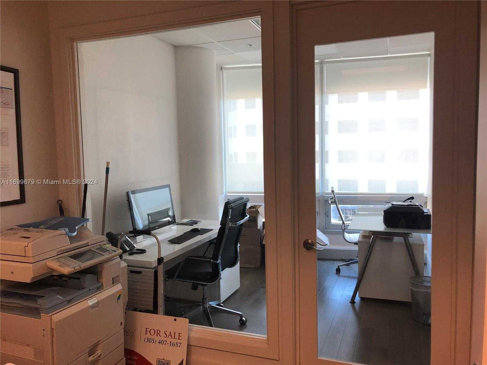 Small Image of 20900 NORTH EAST 30TH AVE #413-414, Aventura Number 12